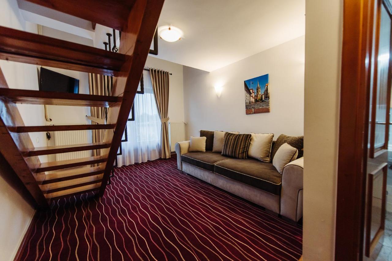 Boutique Damiani Hotel Sibiu Ngoại thất bức ảnh