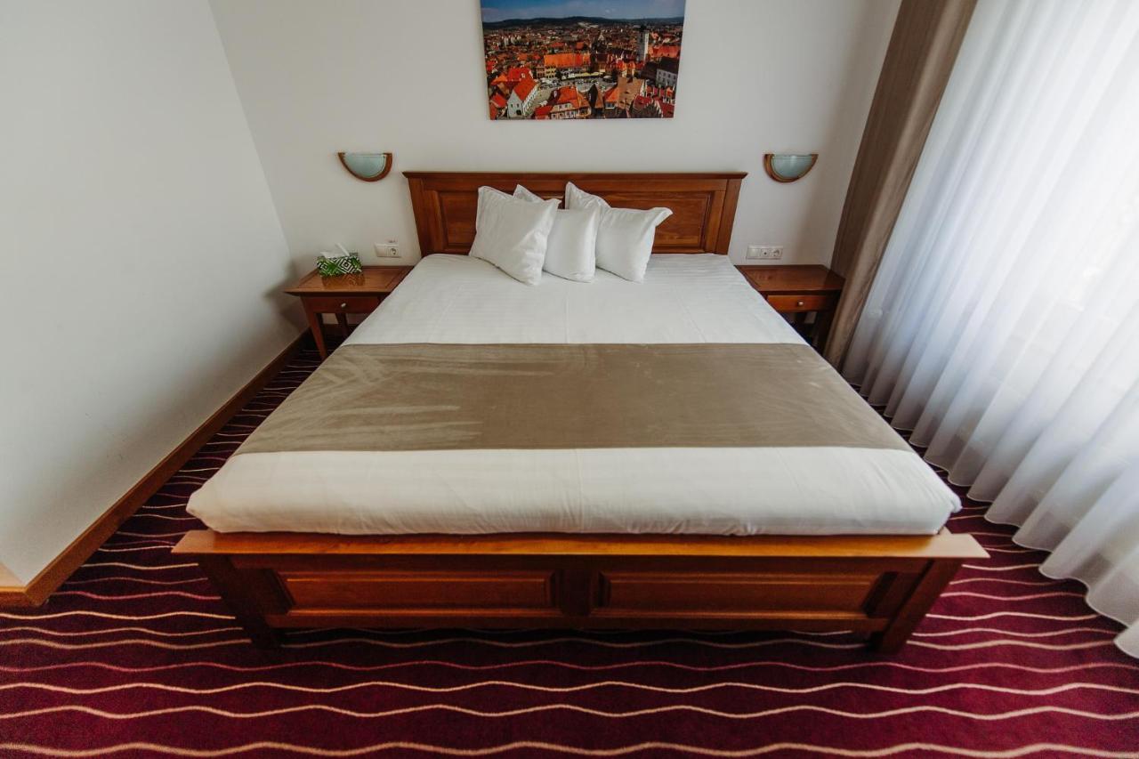 Boutique Damiani Hotel Sibiu Ngoại thất bức ảnh